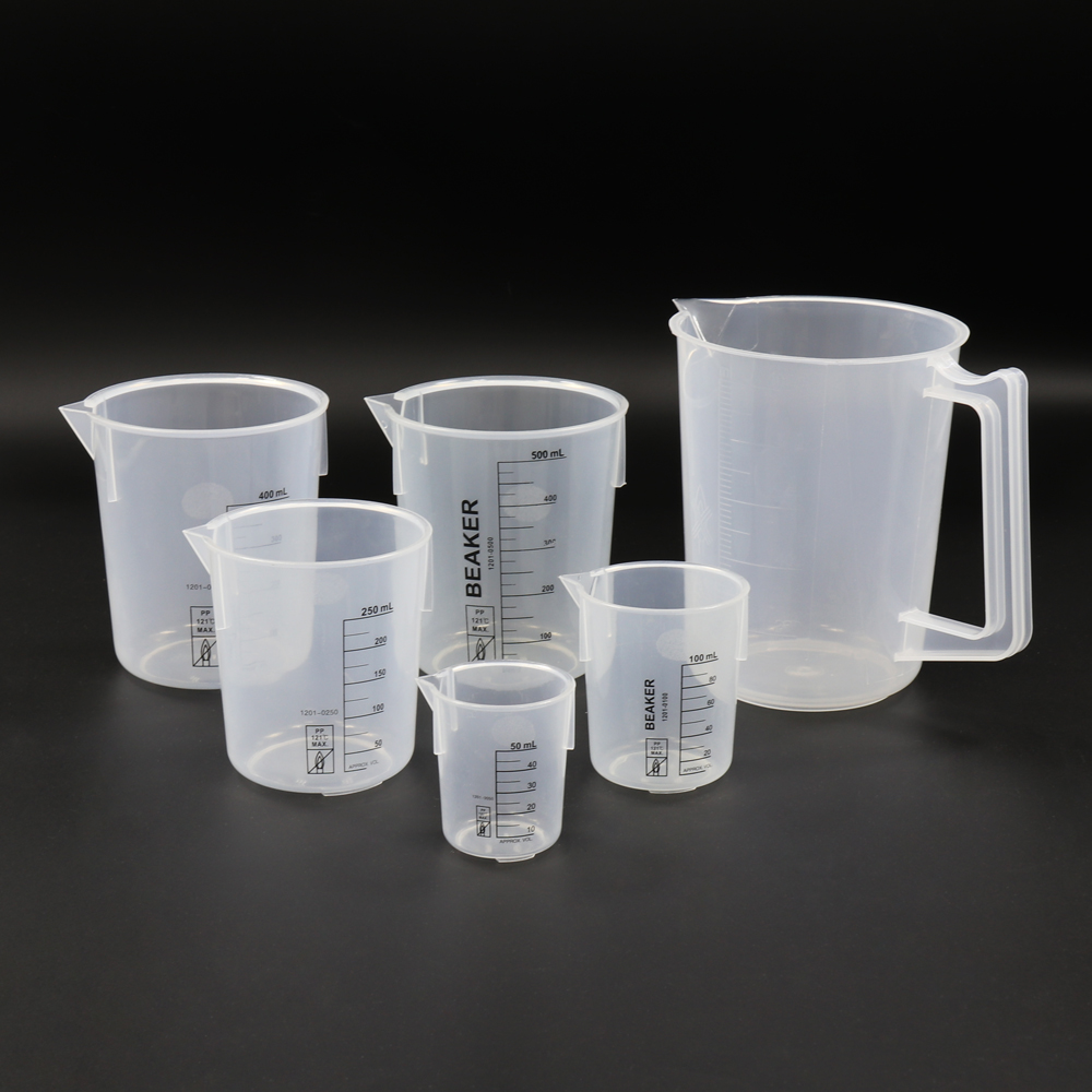 Ulab Scientific Stackable Graduated Plastic Beaker Set 6 Sizes 50ml 100ml 250ml 400ml 500ml 8239