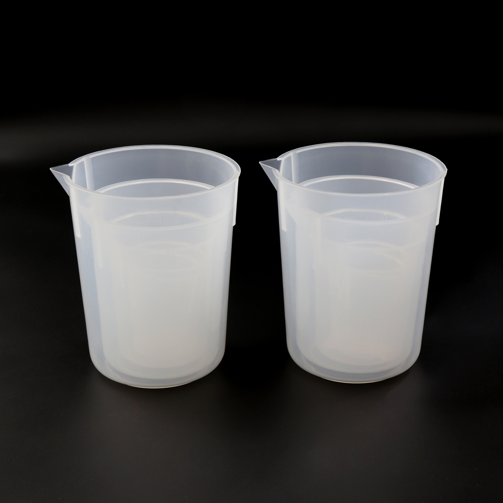 ULAB Scientific Plastic Beaker Set, 5 Sizes 50ml 100ml 250ml 500ml 1000ml, 2pcs for Each Size, Stackable with Spout, Molded Graduation, UBP1007